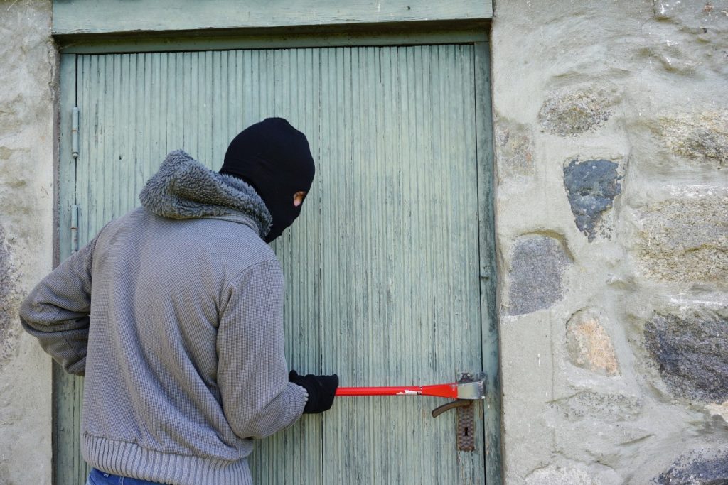 Burglary and the Defenses Against It